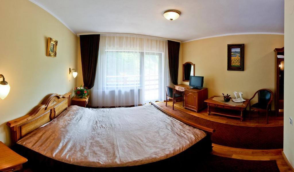 Pension Curmatura Stezii Răşinari Kamer foto