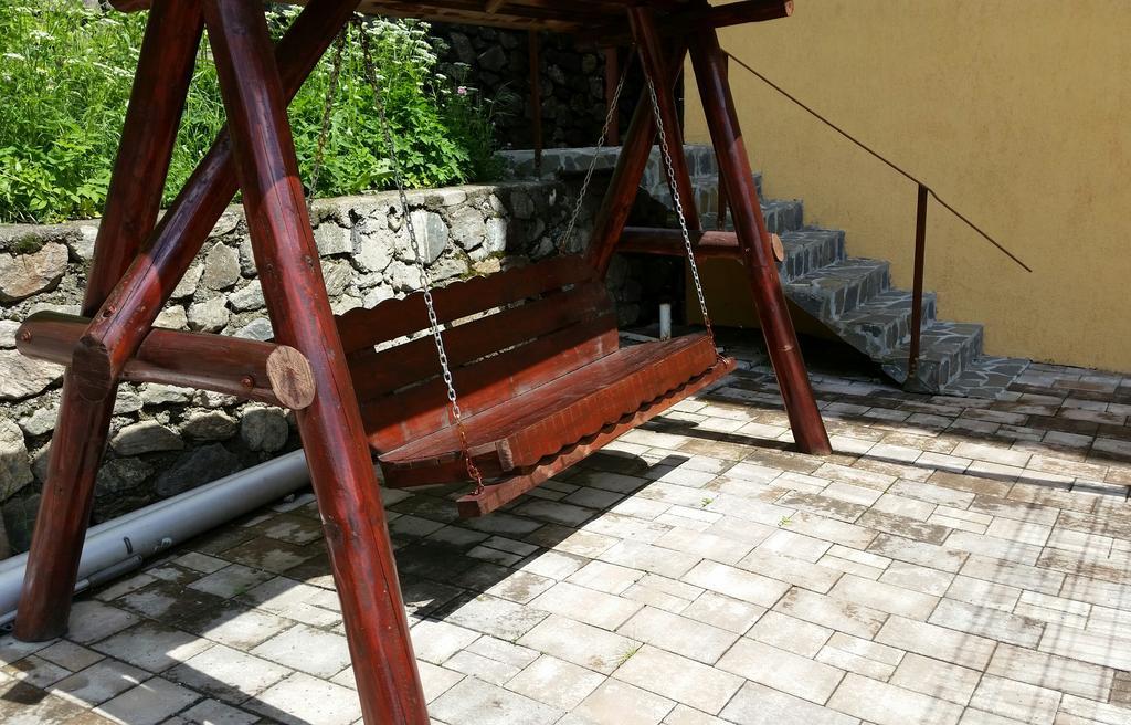Pension Curmatura Stezii Răşinari Buitenkant foto