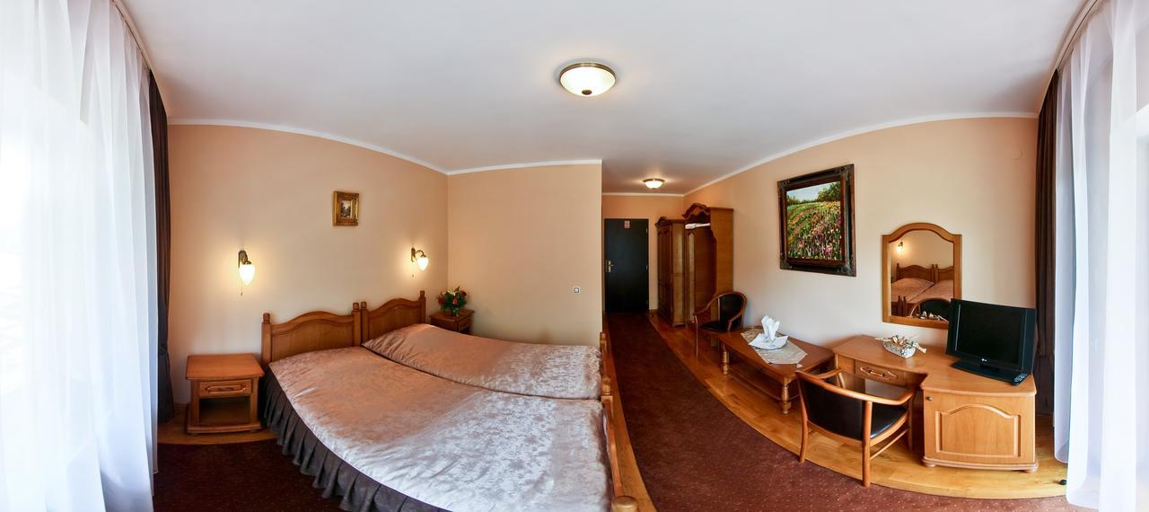 Pension Curmatura Stezii Răşinari Buitenkant foto